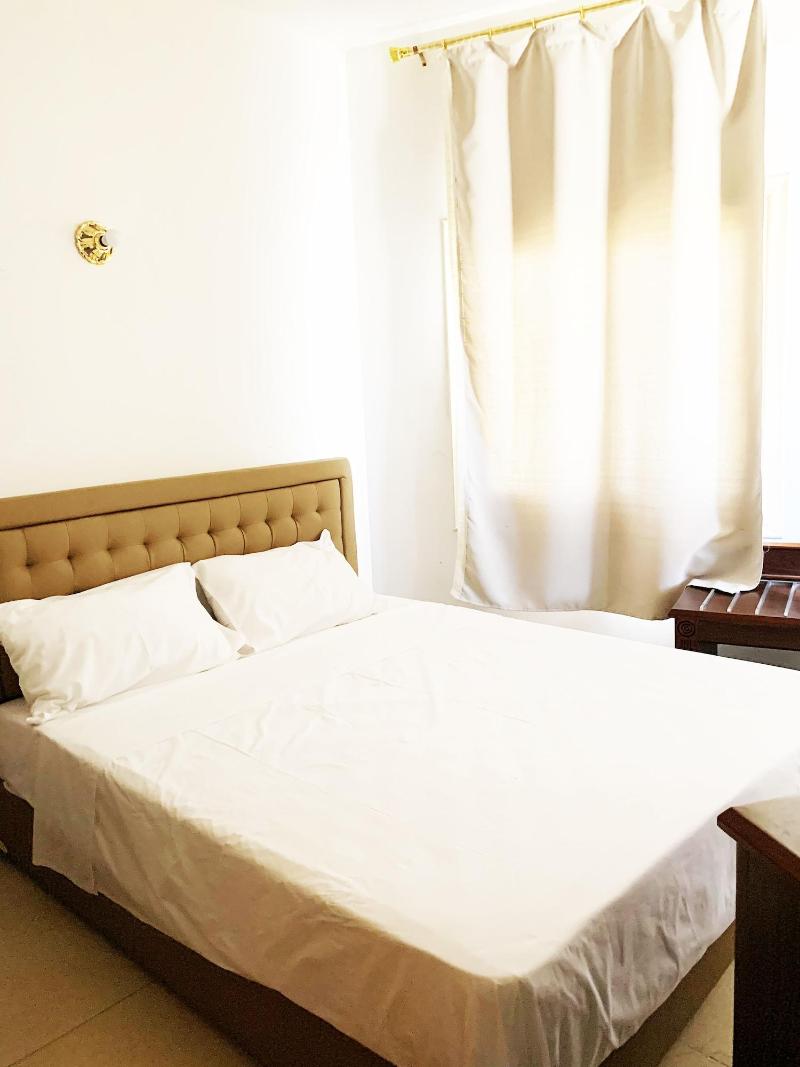 Royal Nj Hotel - Oda