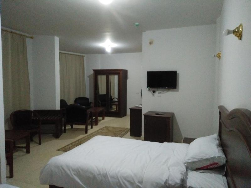 Royal Nj Hotel - Oda