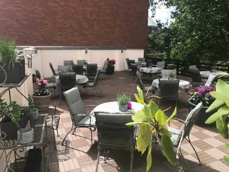 Park Hotel Am Berliner Tor - Teras