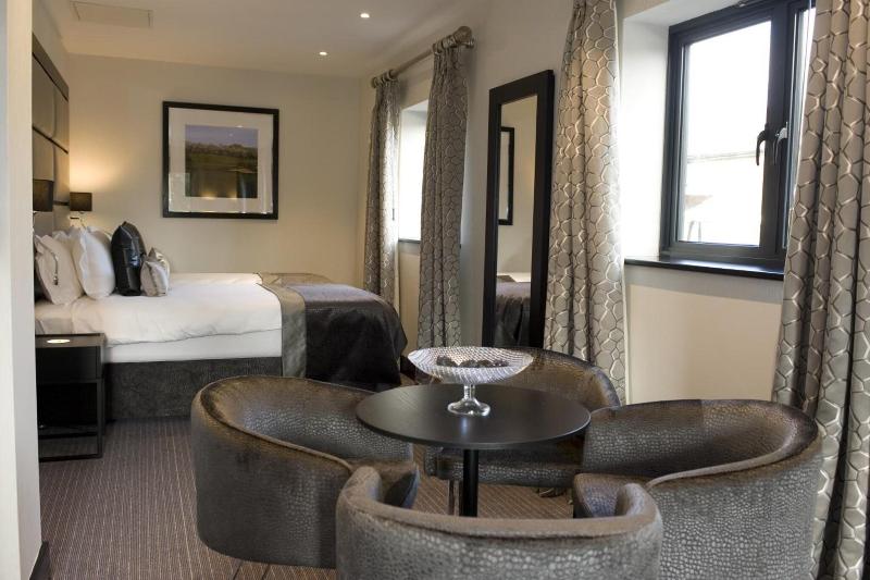 The Lodge At Kingswood - Oda