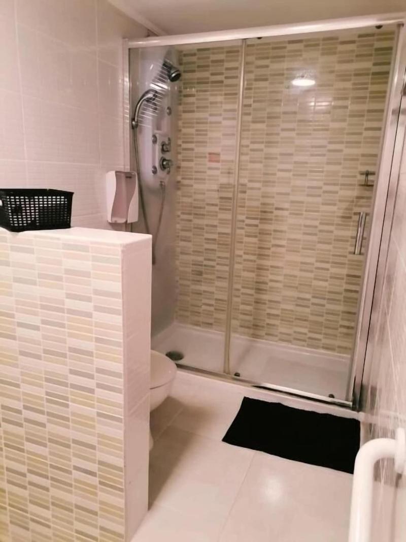 F3 Guest House - Oda