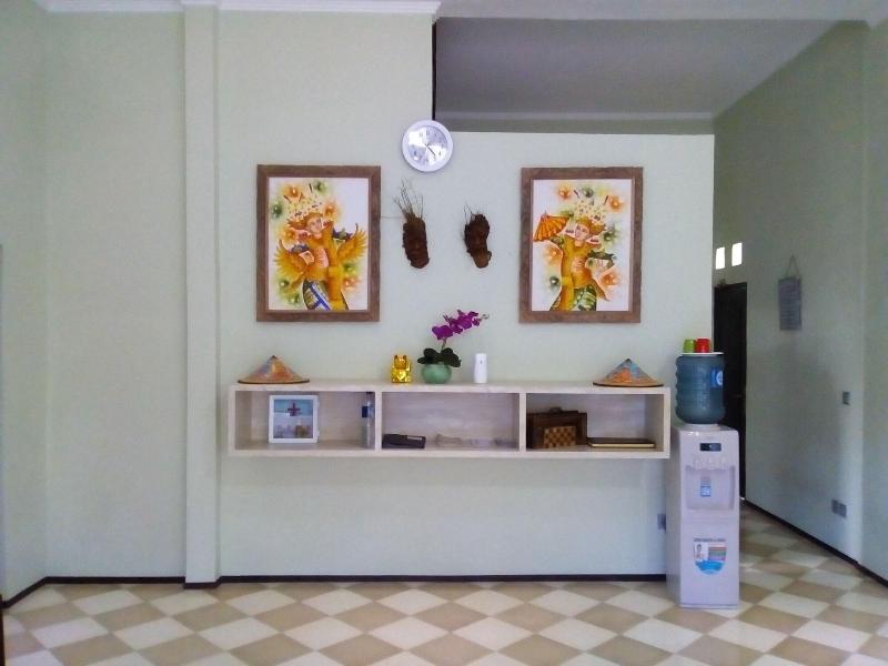 Ala Hostel - Lobi
