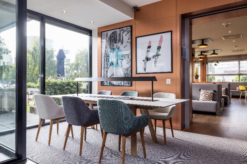 Holiday Inn Eindhoven Centre - Genel