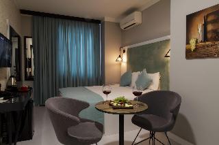 Des Suites Hotel