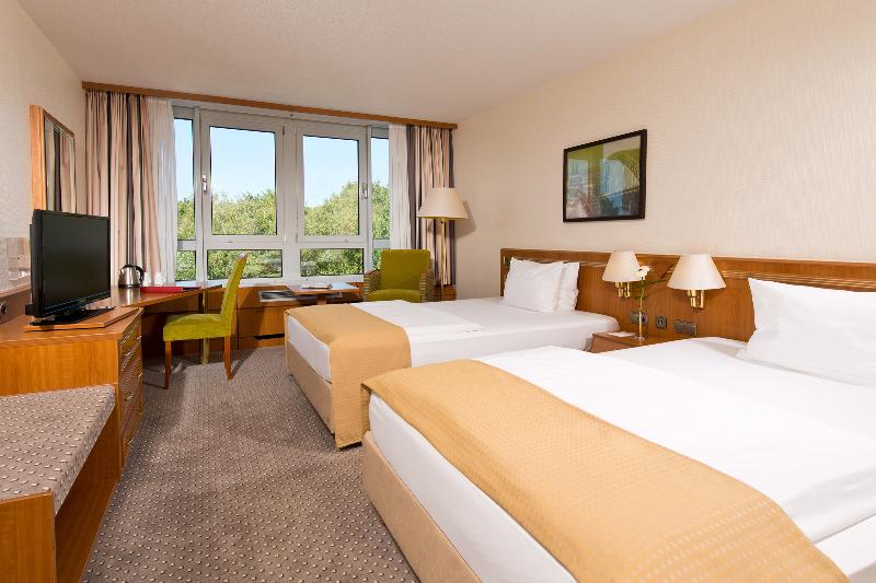 Leonardo Hotel Koln Bonn Airport - Oda