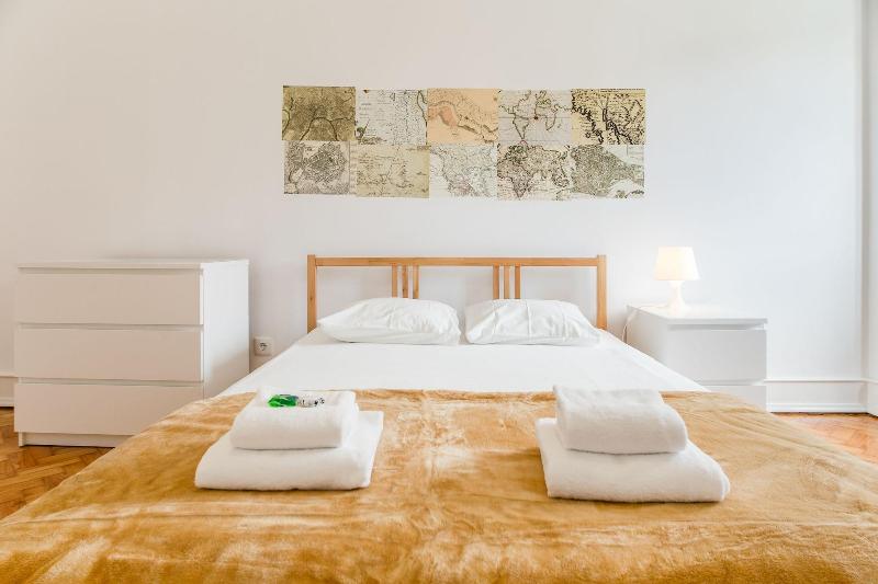 Home Out Rooms & Apartments - Oda