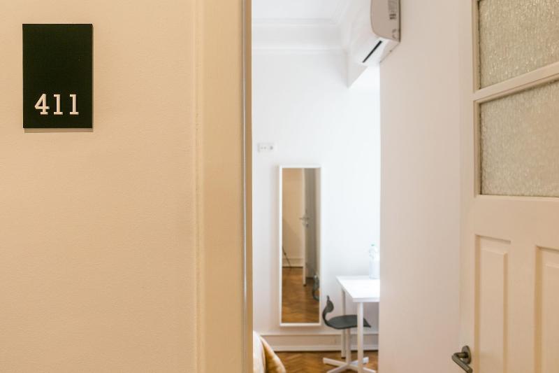 Home Out Rooms & Apartments - Oda