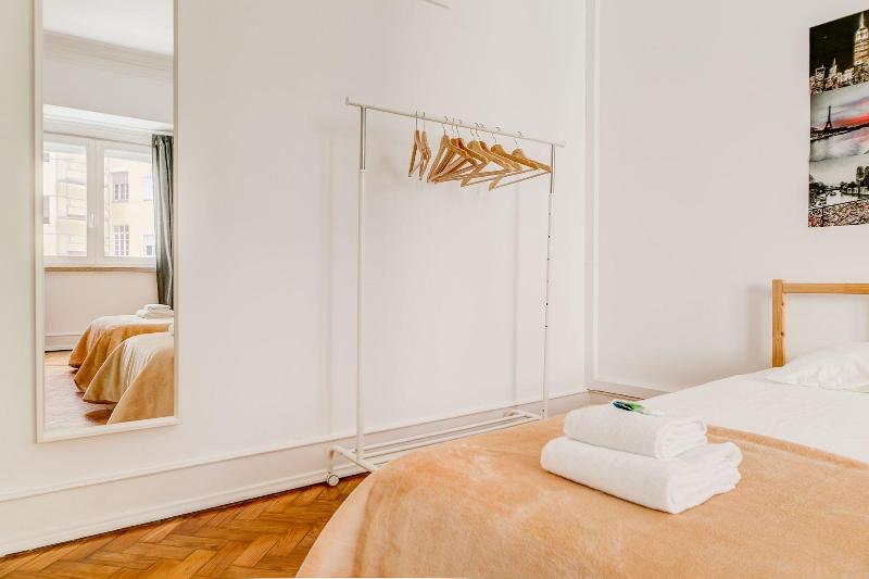 Home Out Rooms & Apartments - Oda