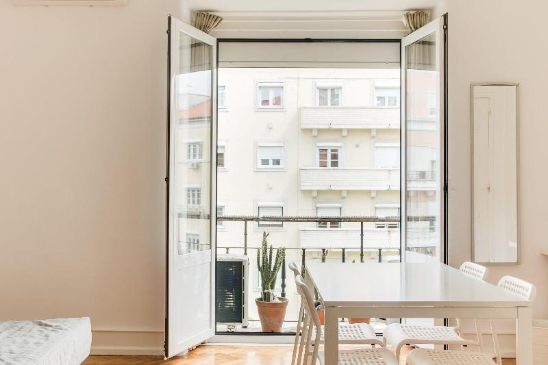 Home Out Rooms & Apartments - Oda