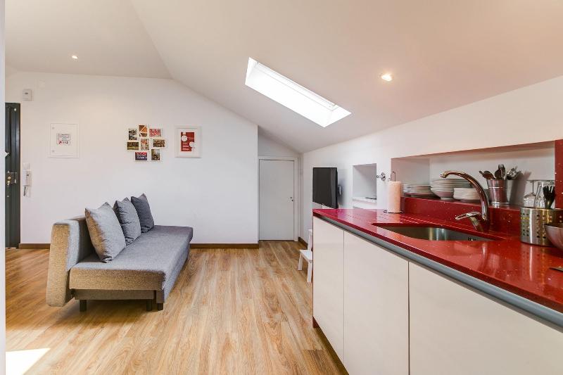 Home Out Rooms & Apartments - Oda