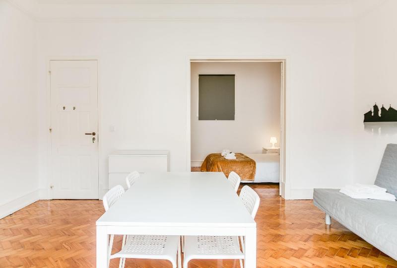 Home Out Rooms & Apartments - Oda