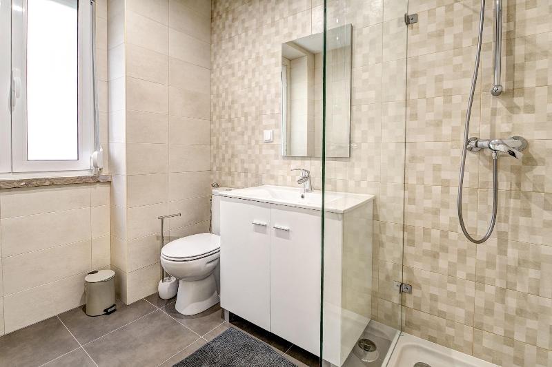 Home Out Rooms & Apartments - Oda