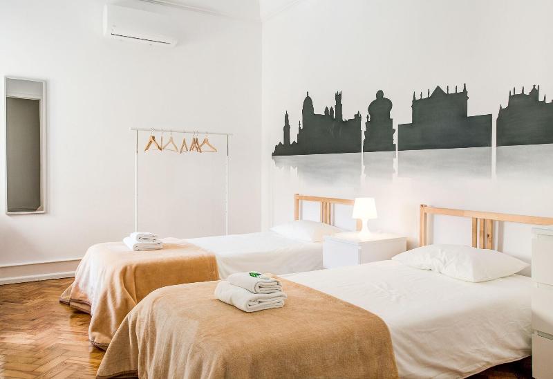 Home Out Rooms & Apartments - Oda