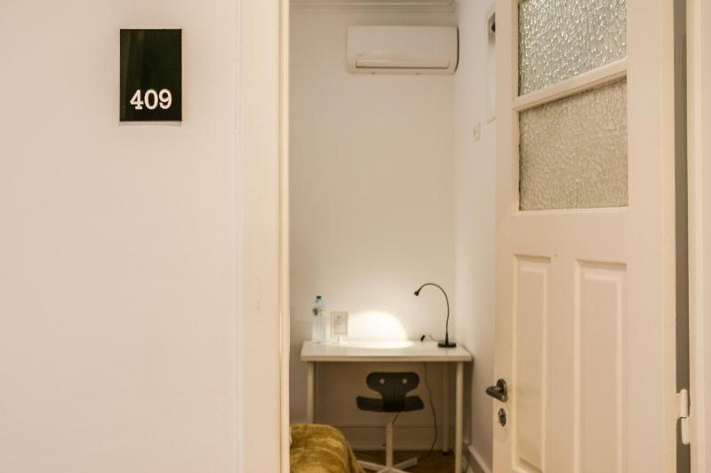 Home Out Rooms & Apartments - Oda