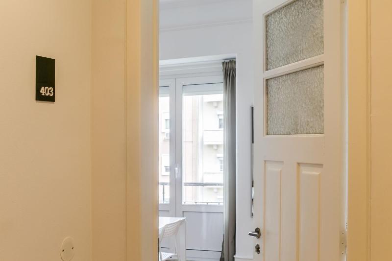 Home Out Rooms & Apartments - Oda
