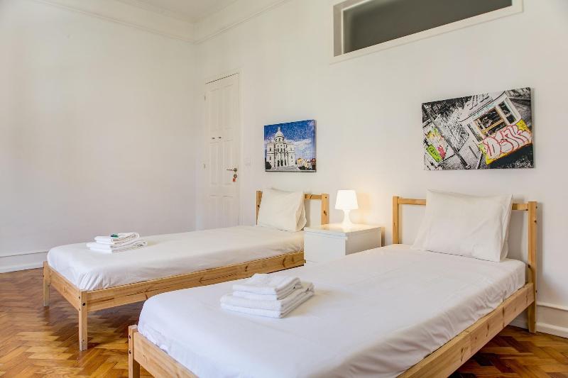 Home Out Rooms & Apartments - Oda