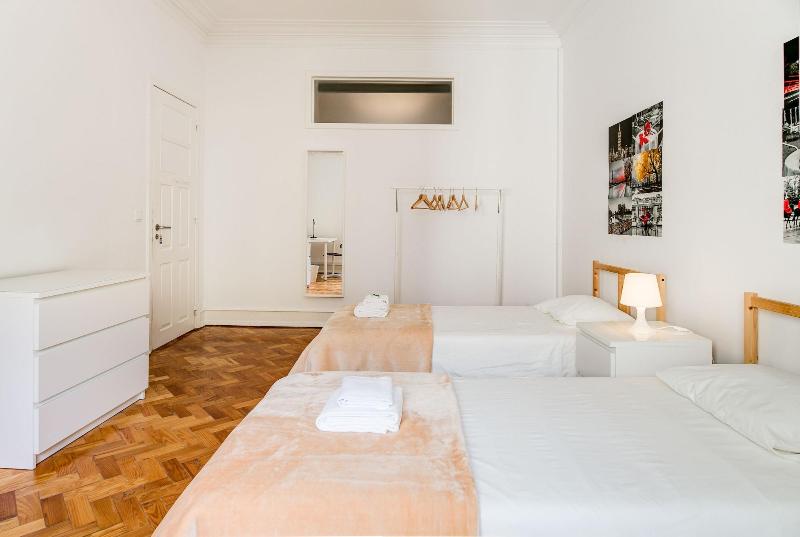 Home Out Rooms & Apartments - Oda