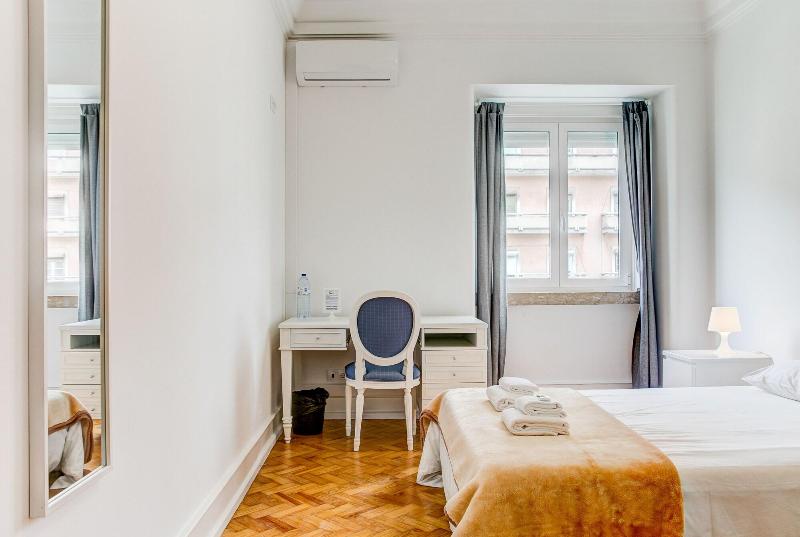 Home Out Rooms & Apartments - Oda