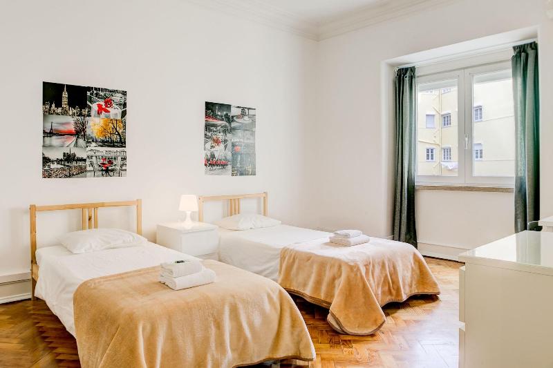 Home Out Rooms & Apartments - Oda