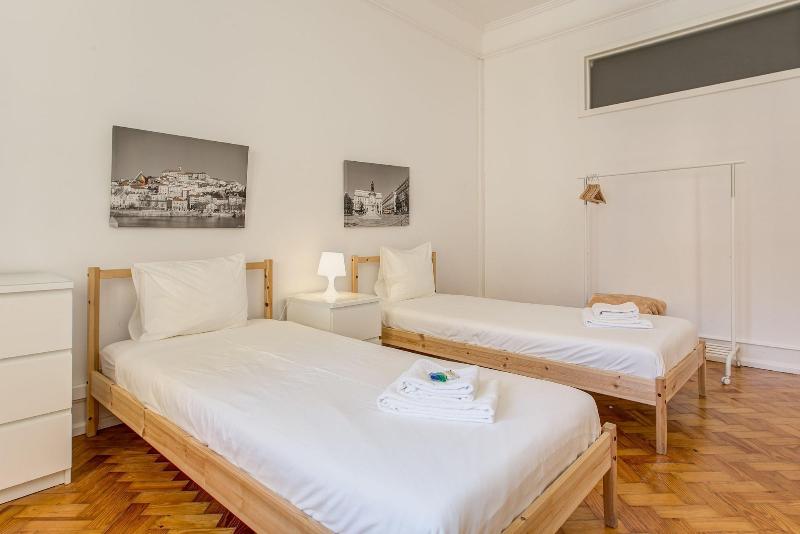 Home Out Rooms & Apartments - Oda