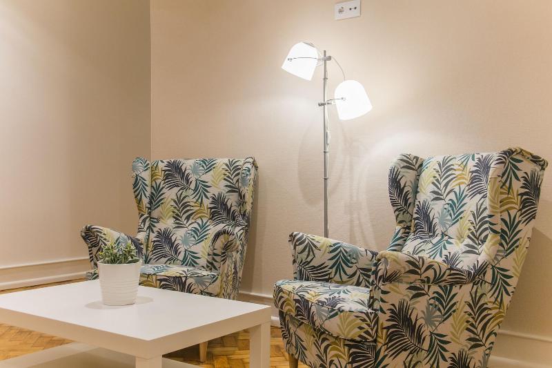 Home Out Rooms & Apartments - Oda