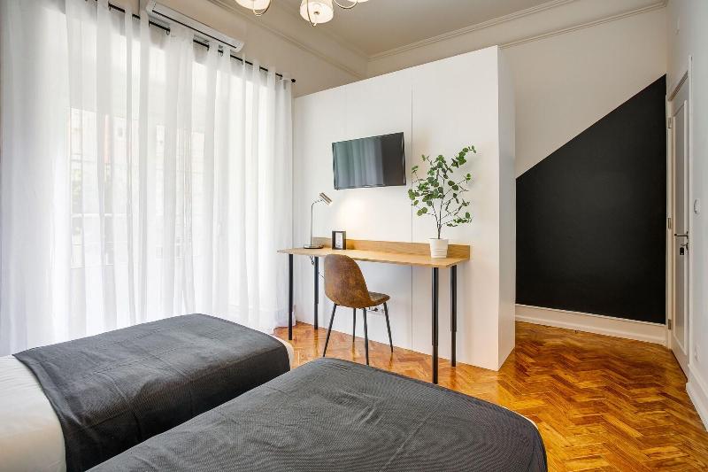 Home Out Rooms & Apartments - Oda