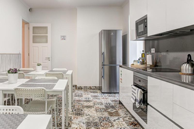 Home Out Rooms & Apartments - Oda
