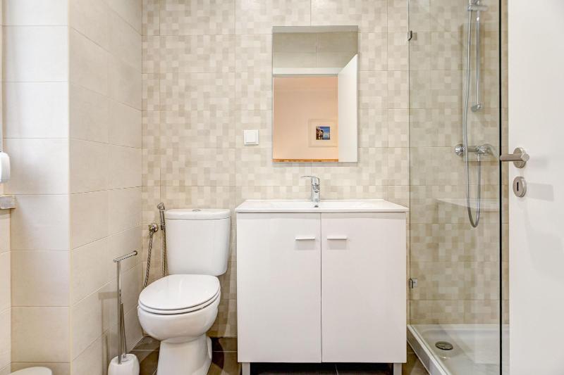 Home Out Rooms & Apartments - Oda
