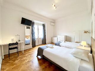 Home Out Rooms & Apartments fotoÄŸrafÄ±