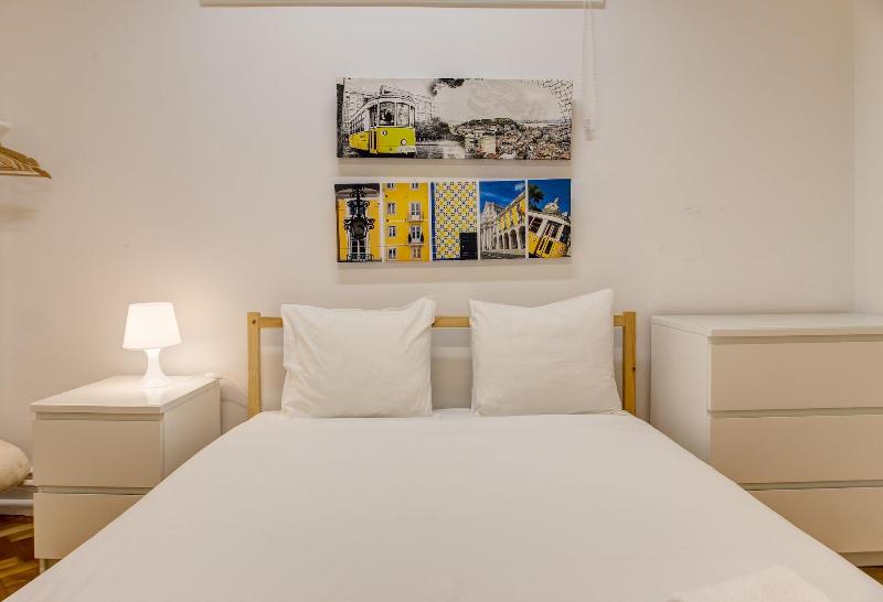 Home Out Rooms & Apartments - Oda
