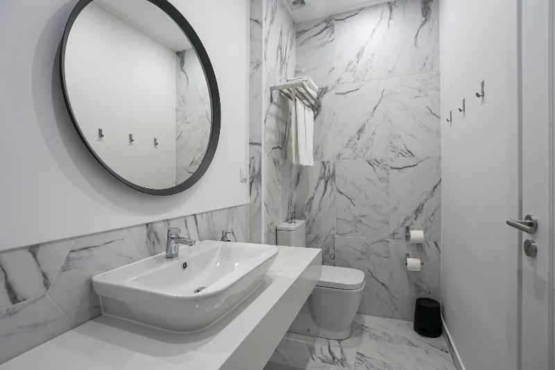 Home Out Rooms & Apartments - Oda