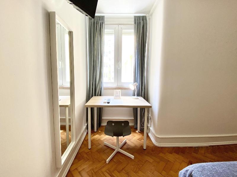 Home Out Rooms & Apartments - Oda