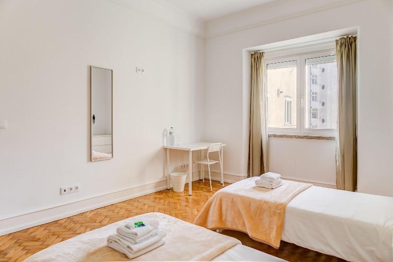 Home Out Rooms & Apartments - Oda