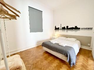 Home Out Rooms & Apartments fotoÄŸrafÄ±