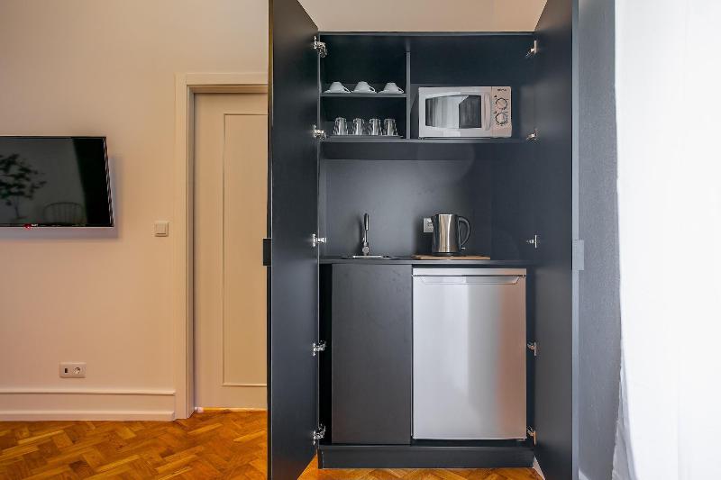 Home Out Rooms & Apartments - Oda