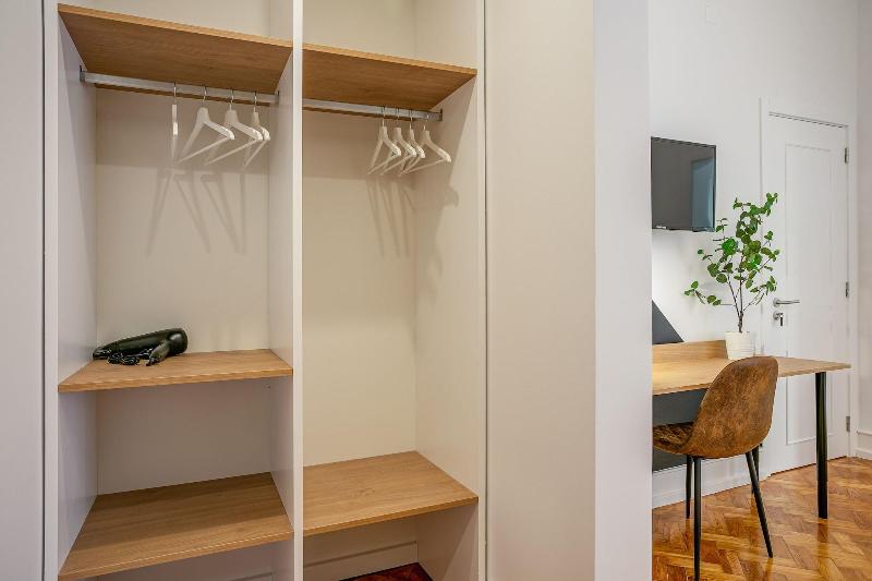 Home Out Rooms & Apartments - Oda