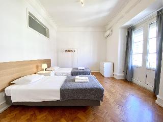 Home Out Rooms & Apartments fotoÄŸrafÄ±