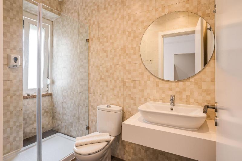 Home Out Rooms & Apartments - Oda