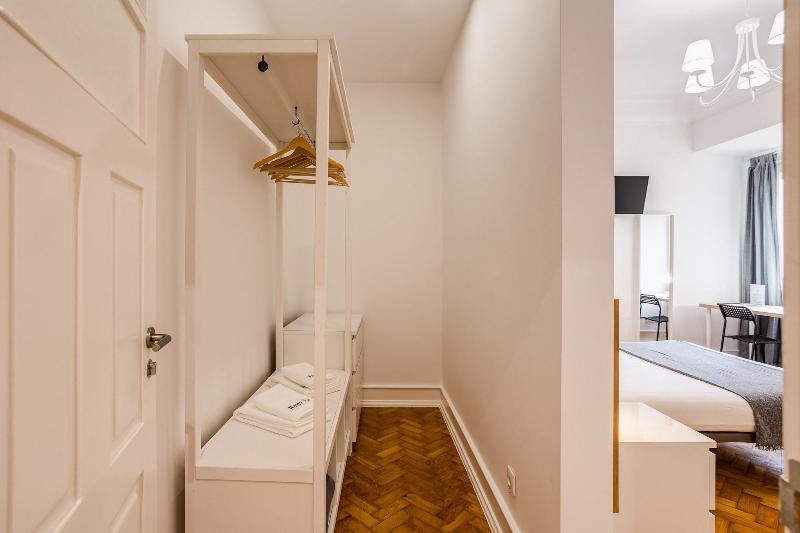 Home Out Rooms & Apartments - Oda