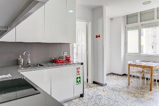Home Out Rooms & Apartments fotoÄŸrafÄ±