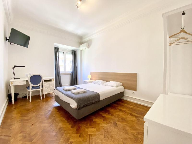 Home Out Rooms & Apartments - Oda