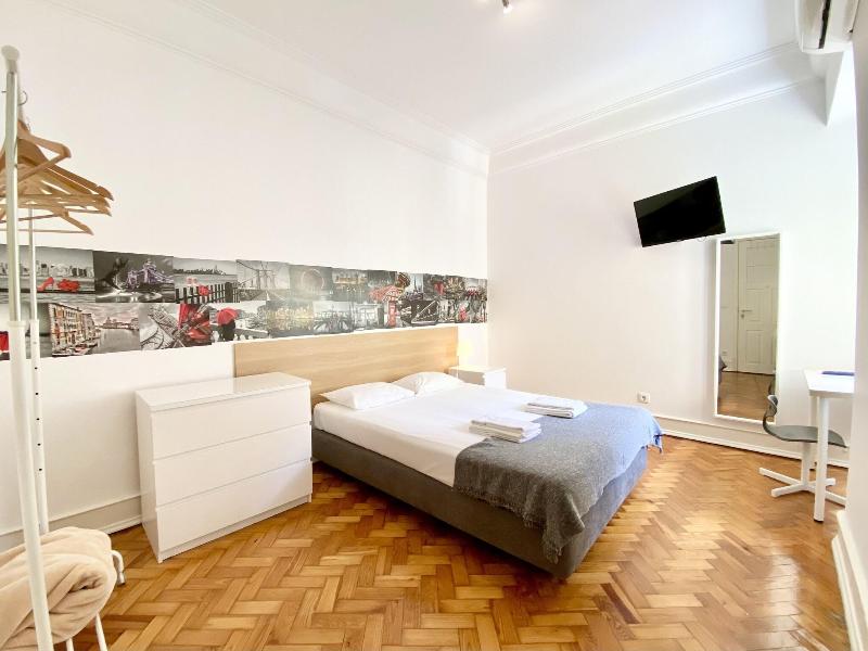 Home Out Rooms & Apartments - Oda