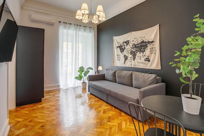 Home Out Rooms & Apartments - Oda