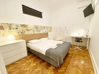 Home Out Rooms & Apartments fotoÄŸrafÄ±
