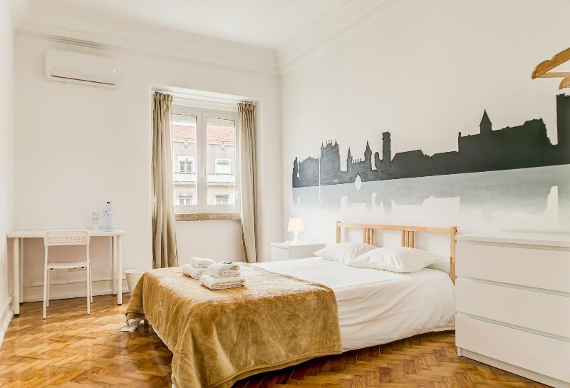 Home Out Rooms & Apartments - Oda