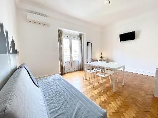 Home Out Rooms & Apartments fotoÄŸrafÄ±