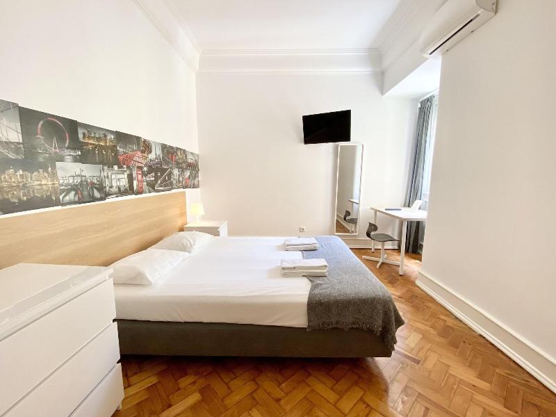 Home Out Rooms & Apartments - Oda