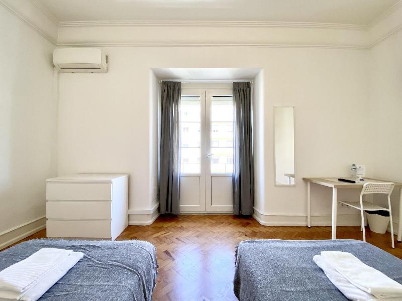 Home Out Rooms & Apartments - Oda