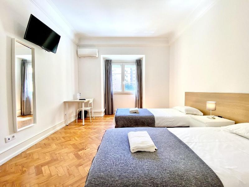 Home Out Rooms & Apartments - Oda