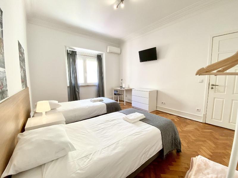 Home Out Rooms & Apartments - Oda